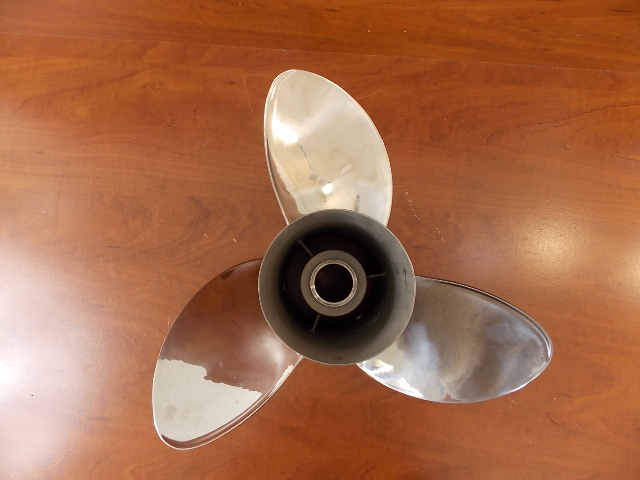 NEW 1977 & UP Michigan Wheel 15-1/2 x 17 Stainless Steel Propeller 993023 115+HP