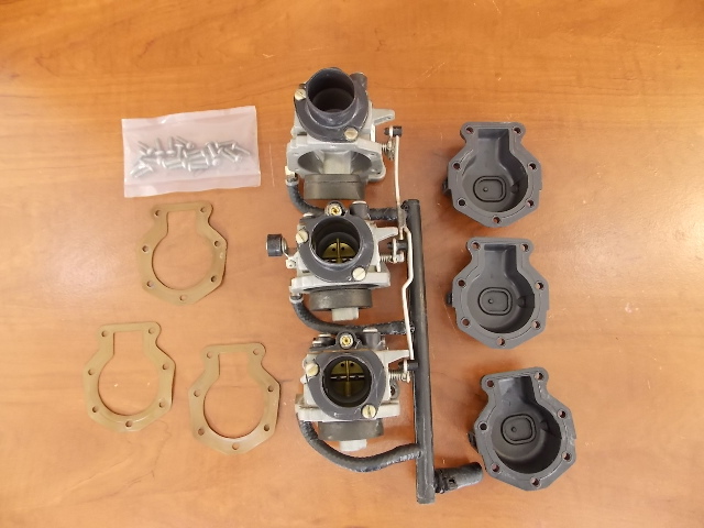 Johnson Evinrude Carburetor Assembly 438271 438270 1996-01 25 35 Removed from 25