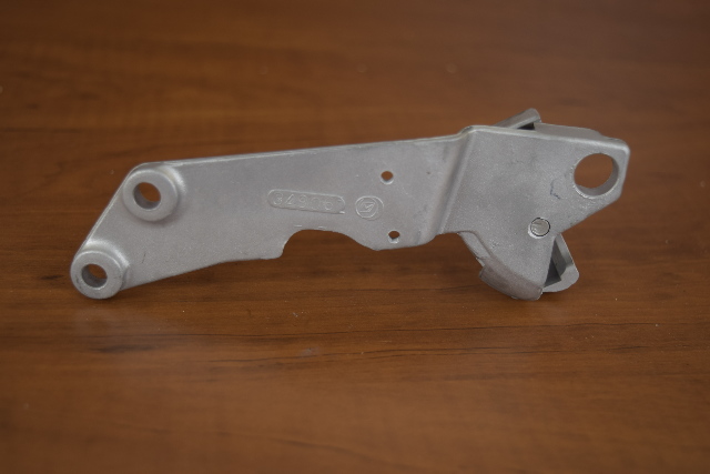 Johnson Evinrude Trunnion Block 345672 1995-2006 90 100 105 115 135 150 175 HP