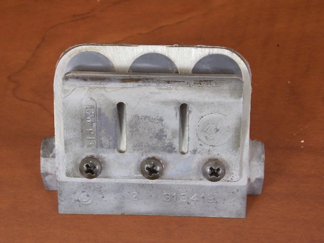 382442 389731 Johnson Evinrude 1968-1988 Leaf Plate Assembly 55 60 65 70 75 HP