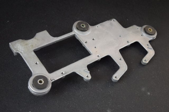 318858 0318858 Johnson Evinrude 1973-1978 Electrical Bracket 65 70 75 HP 3 Cyl
