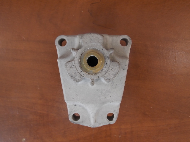 Johnson Evinrude Cover & Seal Assembly 385544 1973-1977 85 115 135 HP