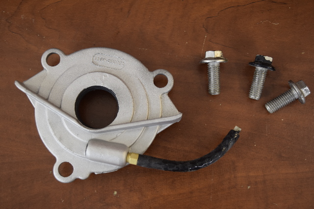 Mercury Lower End Cap 9004A1 858552T2 1987-2004