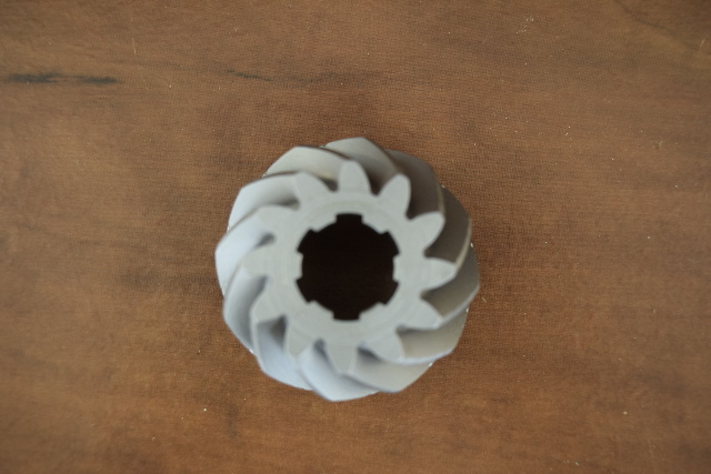 Johnson Evinrude Pinion Gear 397388 0397388 1986-01 40 50 60 65 70 75 HP