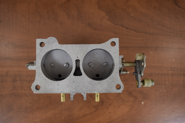385245 C#317470 Johnson Evinrude 1972 Top Carburetor 125 HP V4 CLEAN