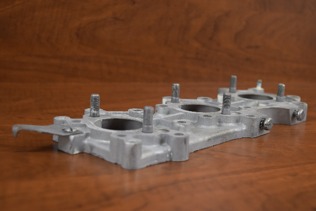 Johnson Evinrude Intake Manifold  389395 323689 1979-1990 60 65 70 75 HP