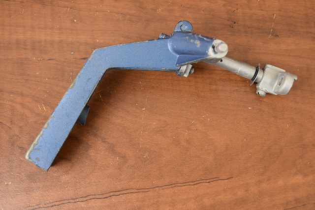 Johnson Evinrude Shift Handle 278025 Mid to late 50's 10 18 HP