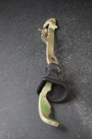 1976-1980 Johnson Evinrude Shifter Lock 322233 320116 25 35 HP 2 Cylinder