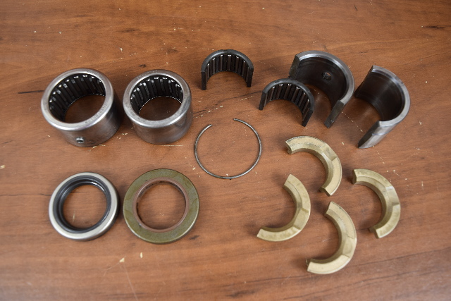 Mercury Crankshaft Bearing Set  86992A 85114 85113 1984-2006 20 25 HP
