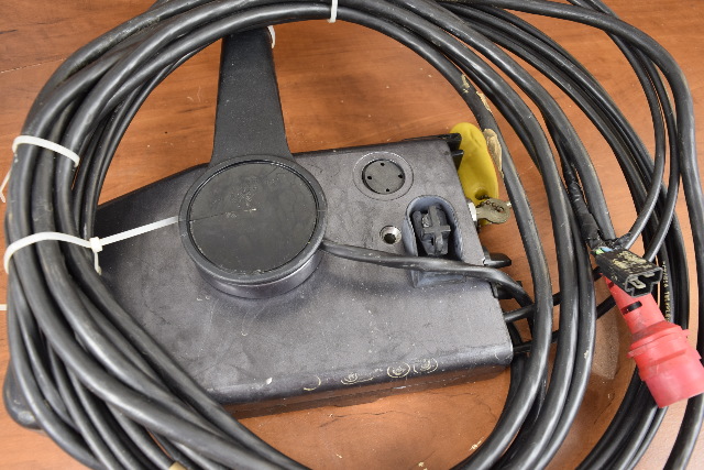 Johnson Evinrude OMC Complete Control Box w/ trim switch & 15ft Cables 1979 & UP