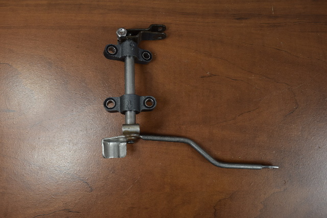 Yamaha C40 Gear Change Shaft & Shift Rod Lever 1994-1997 40 HP 676-44121-01-00
