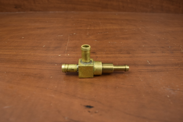 1995-2004 Mercury Adapter Check Valve 424811 150 175 200 225 250 300 HP