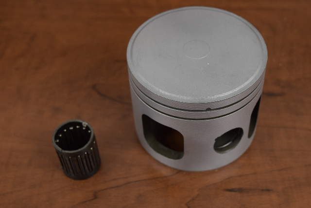 Wiseco .030 OS Piston 3115P3 For Johnson Evinrude 396583 1985-88 60 65 70 75 HP