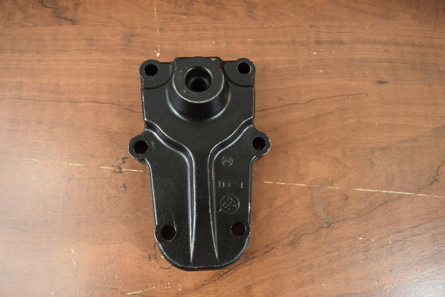 Johnson Evinrude Gearcase Cover 1993-2001 25-300 HP 435482 435674 388618