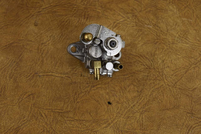 Mercury & Mariner Oil Injection Pump 812690A1 1991-1996 50 55 60 HP