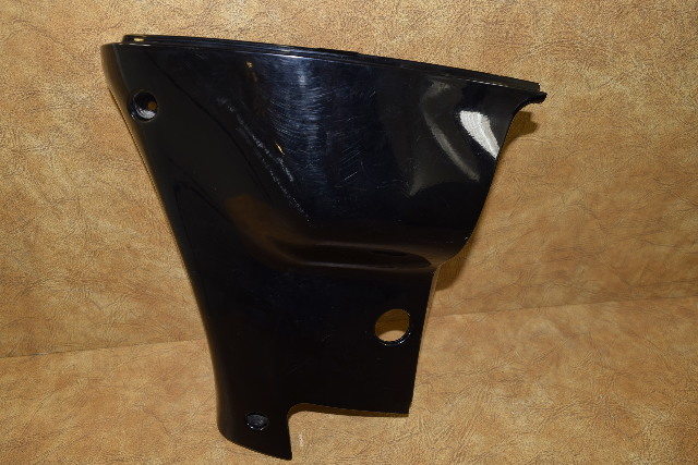 850863F2 Mercury 1998-06 Starboard Lower Engine Cover 8 9.9 13.5 15 HP 4-Stroke