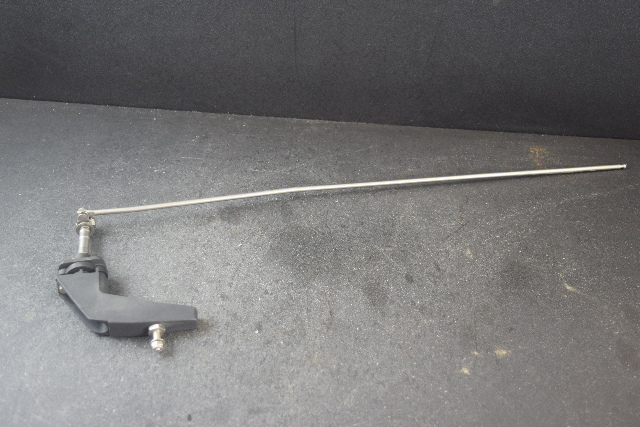 1982-05 Johnson Evinrude Lever & Shaft 325358 20 25 28 30 35 HP