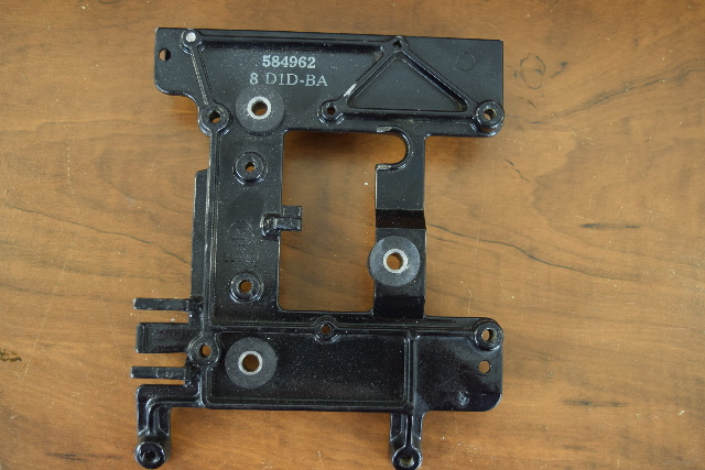 338431 126577 Johnson Evinrude 1992-2005 Electrical Bracket 40 48 50 HP