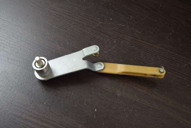 386802 Johnson Evinrude 1983 Shift Lever & Bellcrank Hub Pin 70 75 HP