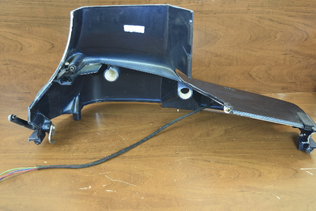 Johnson Evinrude Lower Cowling Starboard 435025 1993-1994 185 200 225 HP