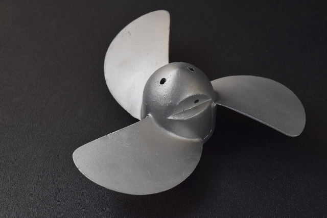 Johnson Evinrude OMC Propeller 316557 7 1/4 x 4 1/2 1971-1989 HP