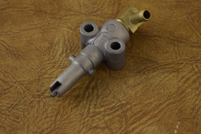 1973-1979 Mercury Fuel Pump Base 70929  73419 40 (402) 85 (850) 2 & 4 Cylinder