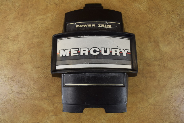 Mercury & Mariner Medallion Front Cover 7254A3 1977-1986 50 60 70 HP 3 cylinder