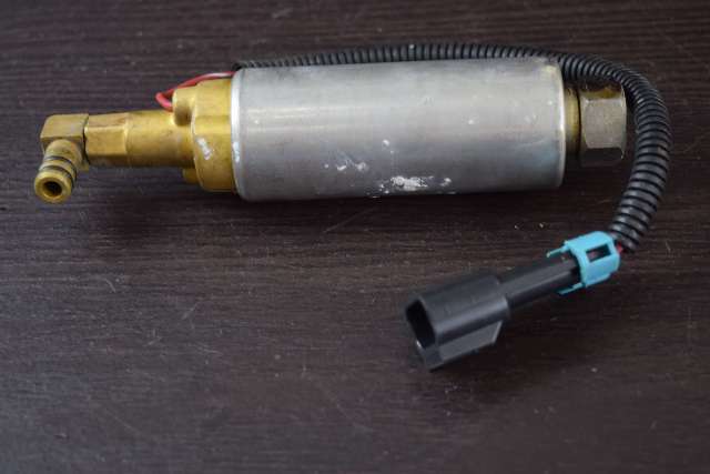 Airtex Electric Fuel Pump for Mercury Stern Drive E11004