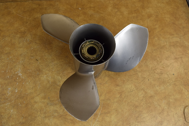 Atwood Ballistic Stainless Steel Propeller 335132 13-3/8 x 19 Three Blade