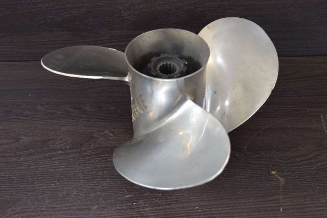 Mercury 3 Blade Stainless Steel Propeller 17312A46 14 x 12 15 Splines RH