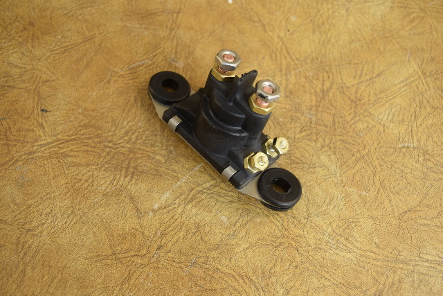 1993-2001 Johnson Evinrude Starter Solenoid Assembly 584580 7.5 9.9 15 HP 2 Cyl