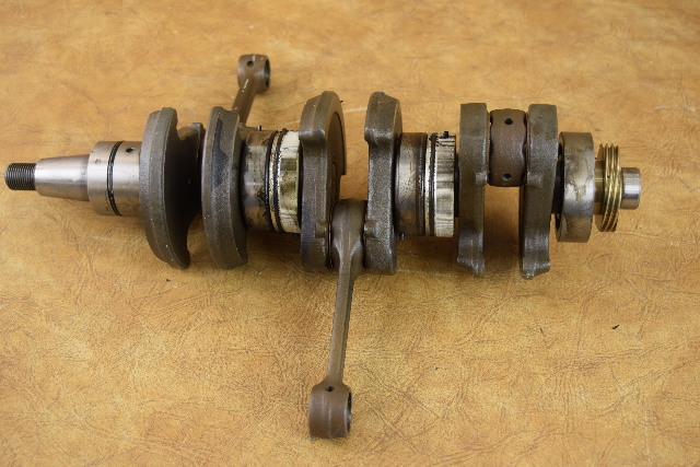 2002 & Prior Nissan Tohatsu Crankshaft Assembly 3C800-0300 40 50 HP