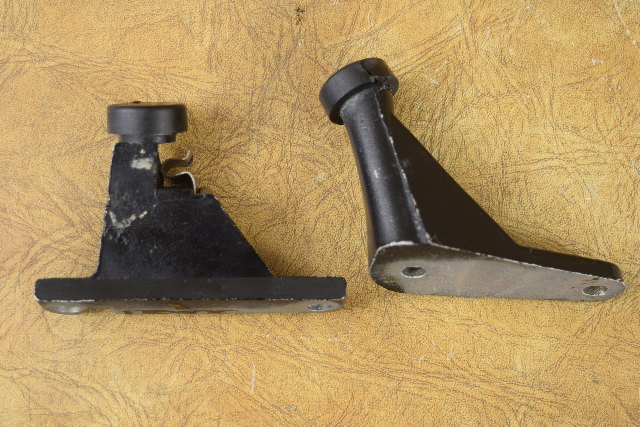 319217 319218 Johnson Evinrude 1974-1998 Support Bracket 85-235HP