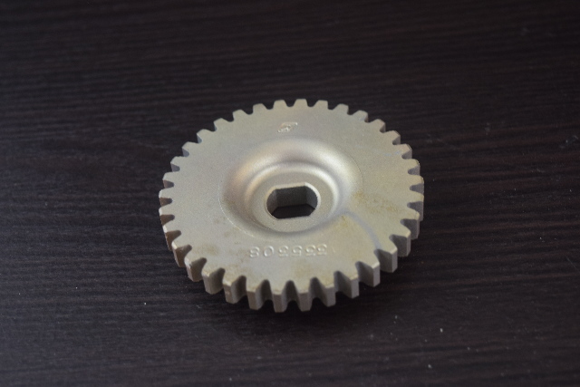 LIKE NEW! 1991-2006 Johnson Evinrude Driven Gear 335308 90 100 105 115 150 175 HP