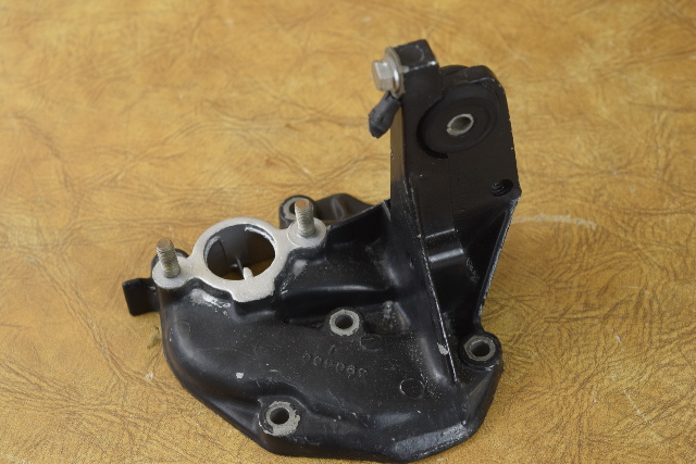 Johnson Evinrude Intake Manifold 1974-1992 9.9 15 HP 386109 390460