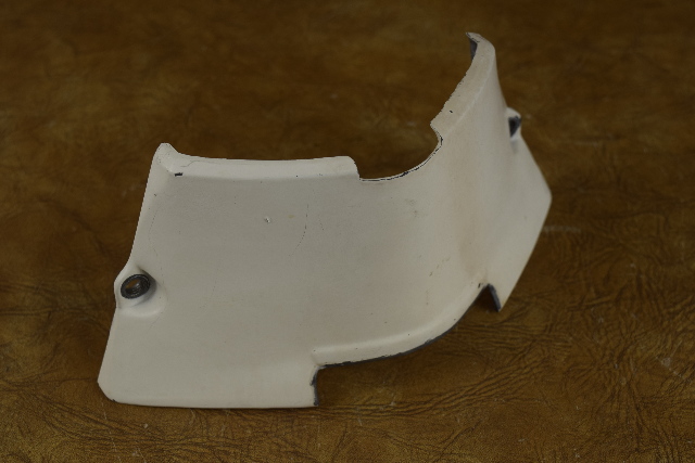 Johnson Evinrude Front Exhaust Cover 332172 1971-2005 35 40 45 48 50 55 60 HP