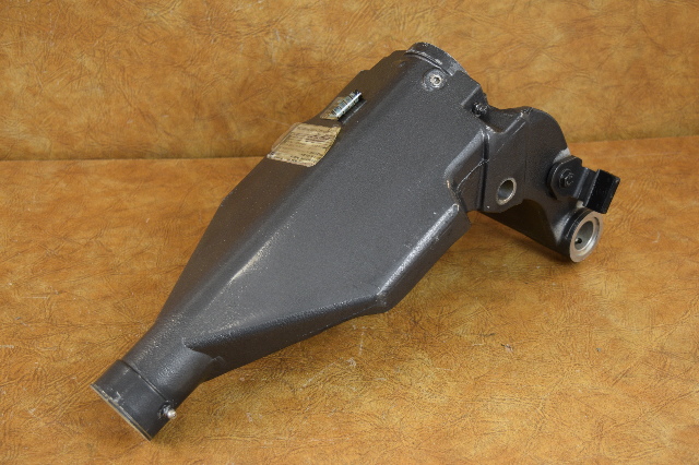 332440 350642 Johnson Evinrude 1989-2005 Swivel Bracket 40 48 50 HP 2 Cylinder