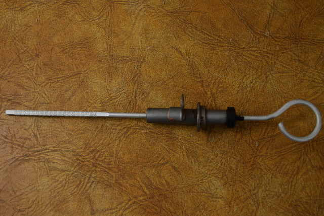 Honda Oil Dipstick  15650-ZV7-000 Pre 1997-2003 & Later  25 30 HP 3 Cylinder