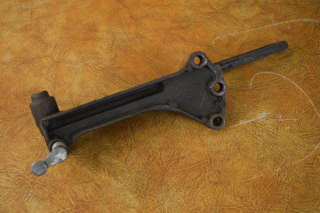 47869A1 Mercury Mariner 1970-1987 Bracket 65 75 80 90 100 115 125 135 140 150 HP