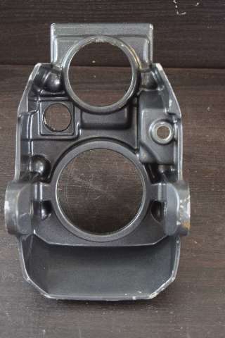 1986-93 OMC Cobra Pivot Housing 986462 913414 2.3 2.5 3.0 4.3 5.0 5.7 5.8 + L