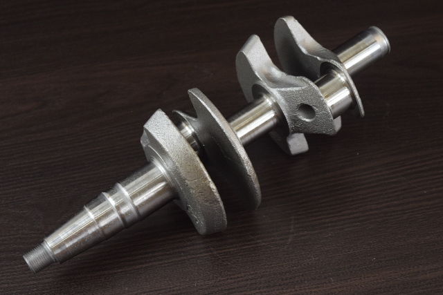 POLISHED! 1968-1973 Johnson Evinrude Crankshaft 311356 40 HP 2 Cylinder