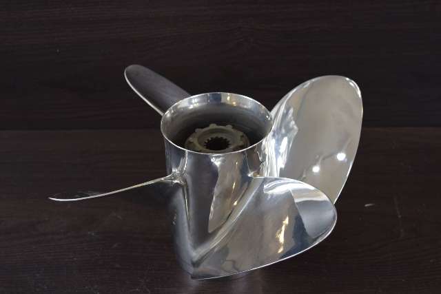 Mercury Turbo Stainless Steel 4 Blade Propeller 13-1/4 x 23 15 Splines RH V6