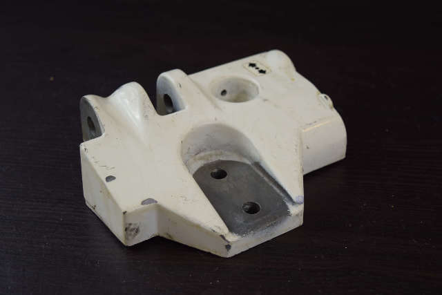 1989-1994 Johnson Evinrude Steering Handle Bracket 334642 40 45 50 55 60 70 85 115 HP