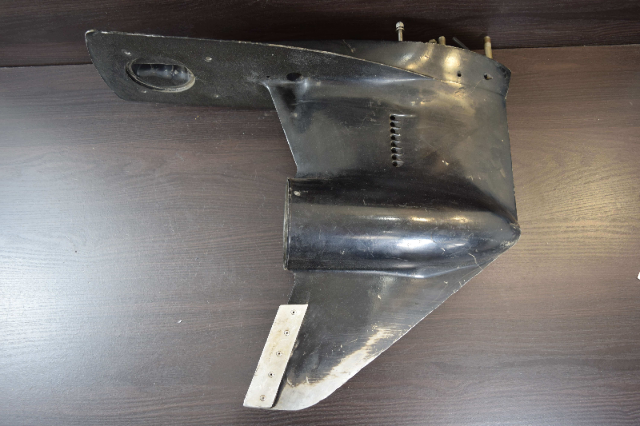 1978-1988 Mercury V6 Gearcase Housing circa Casting # 1647-8675