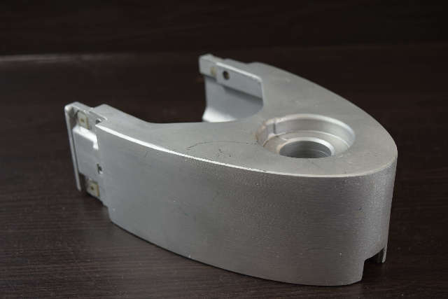 1974-1988 Johnson Evinrude Lower Mount Bracket 386486 60 70 75 HP 3 Cylinder
