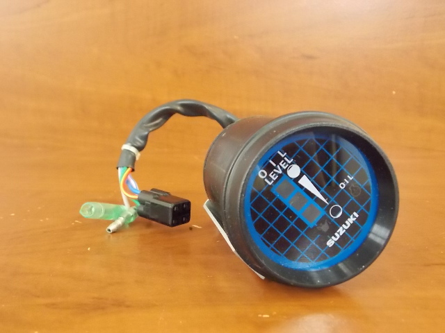 Suzuki Oil Level Monitor Gauge NEW