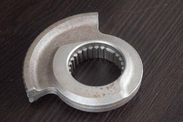 NEW! OMC Johnson Evinrude Sterndrive Worm Wheel 313183 80 90 120 140 155+ HP