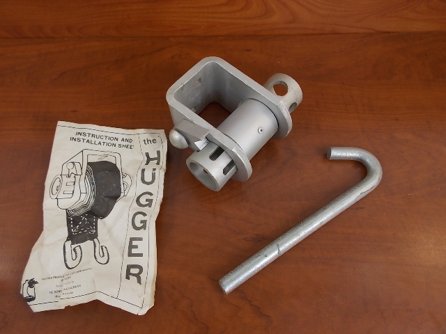 NEW The Hugger Rear Tie Down Winch