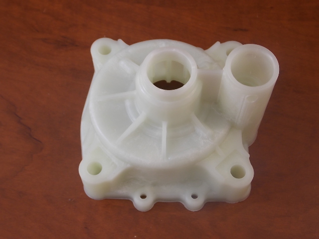 New Yamaha Genuine Water Pump Housing 1996-15 115 130 150 175 200 225 250 300HP