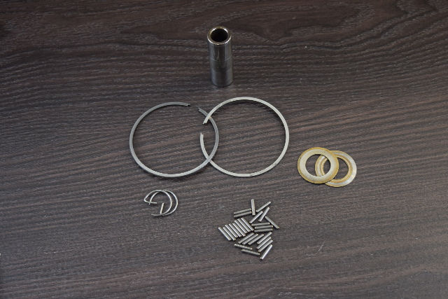 827491A12 Mercury Mariner 1988-94 Complete Piston Hardware Standard 15 20 25 HP